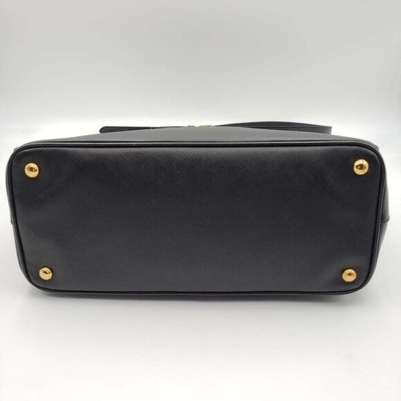 100% Authentic Prada Galleria Black Leather Shoulder Bag - Picture 5 of 16